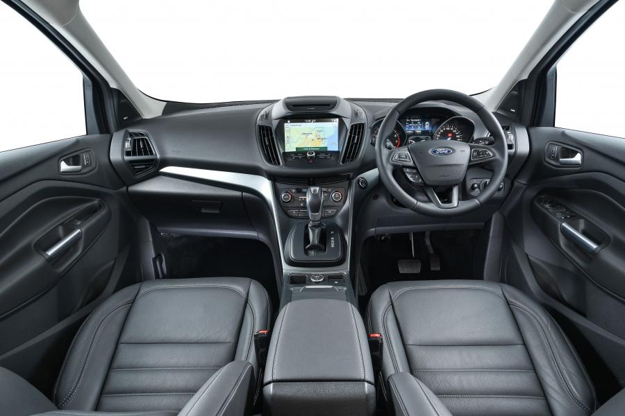 Торпедо Ford Kuga 2017 года  (ZA) (фото 18 из 40)